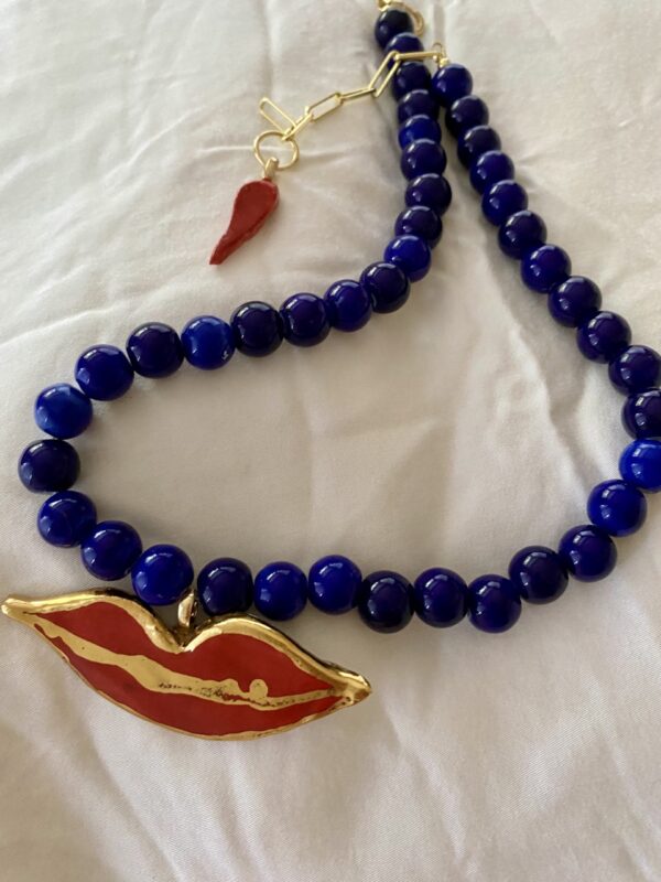 KISSES - Necklace - Image 2