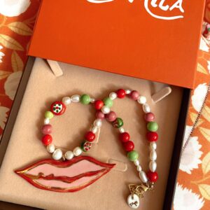 READ MY LIPS - Custom Necklace